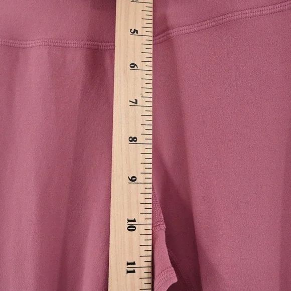 Lululemon Womens Align Crop 21" Leggings‎ Size 8 Pink Stretch Athletic Logo - Picture 3 of 11
